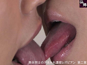 熟女同士の汗まみれ濃密レズビアン　第二章　サンプル画像14